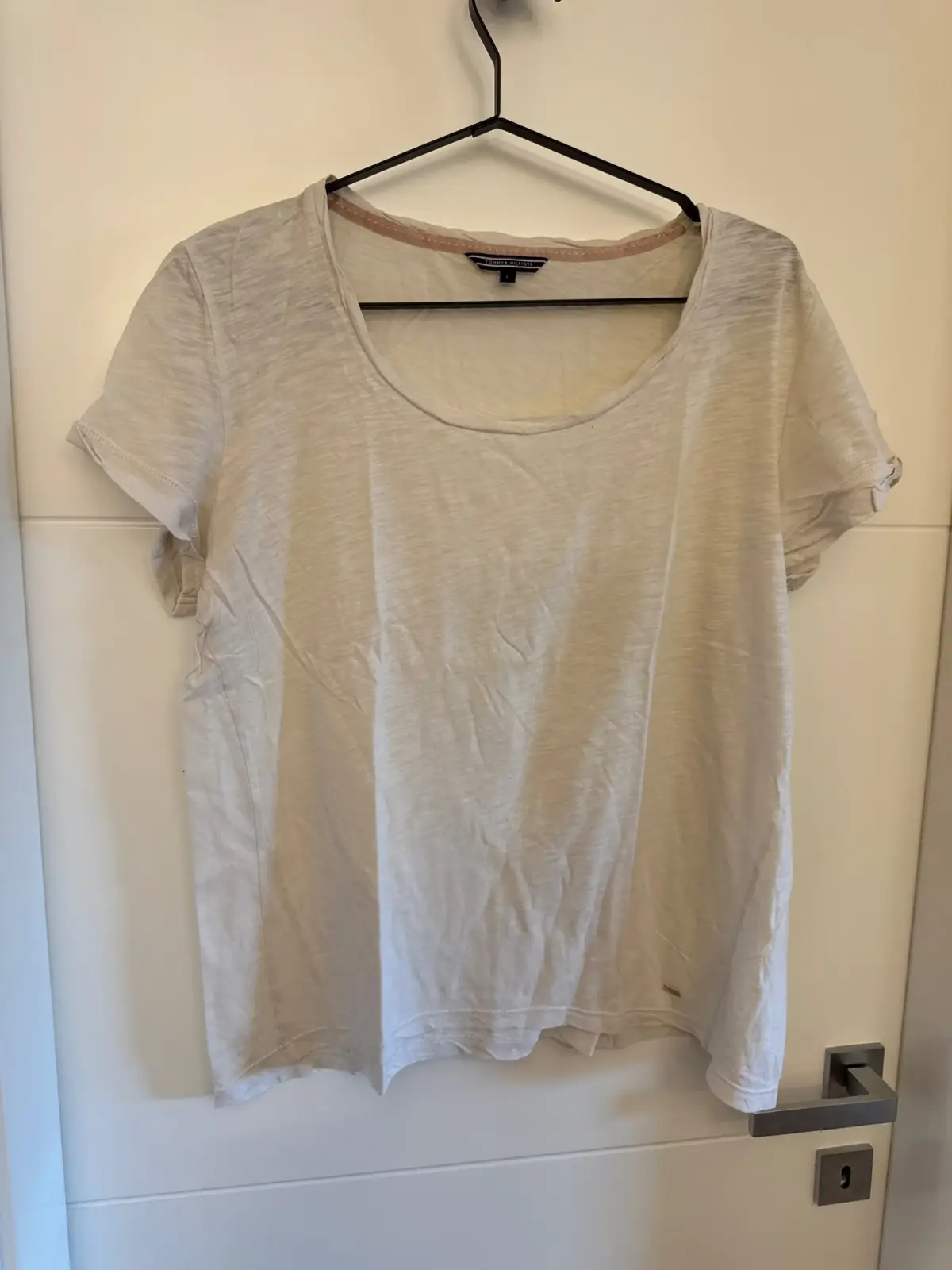 Tommy Hilfiger bela majica