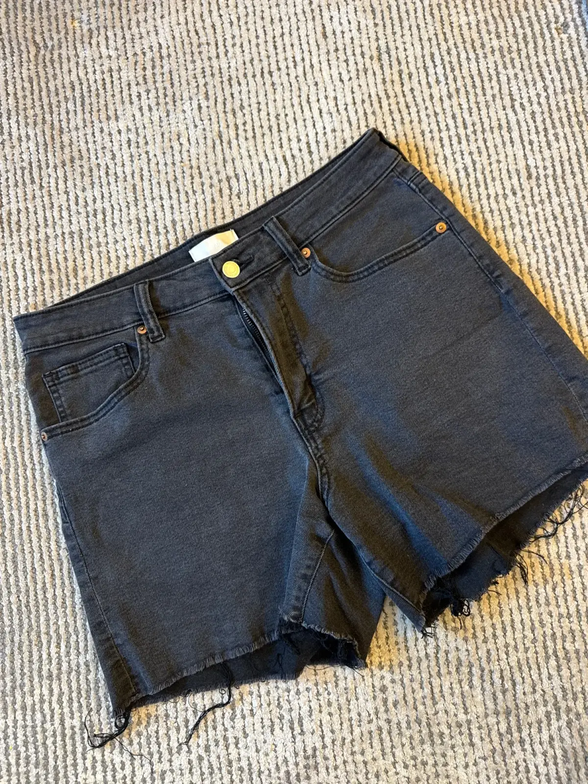 H&M crni teksas sorc