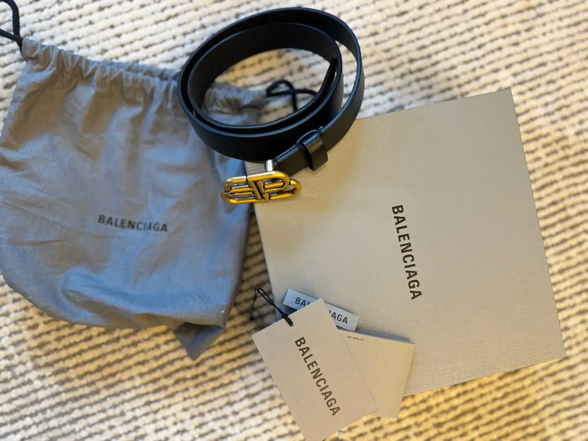 Balenciaga kais nov sa kutijom i dust bagom