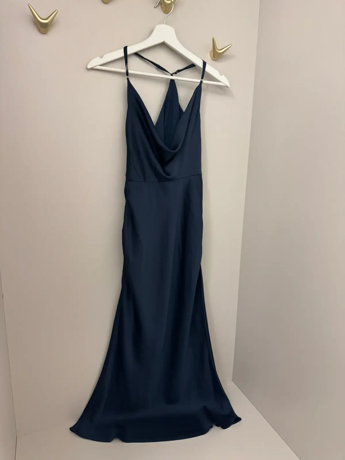 Pilgrim elegantna satenska haljina – XS