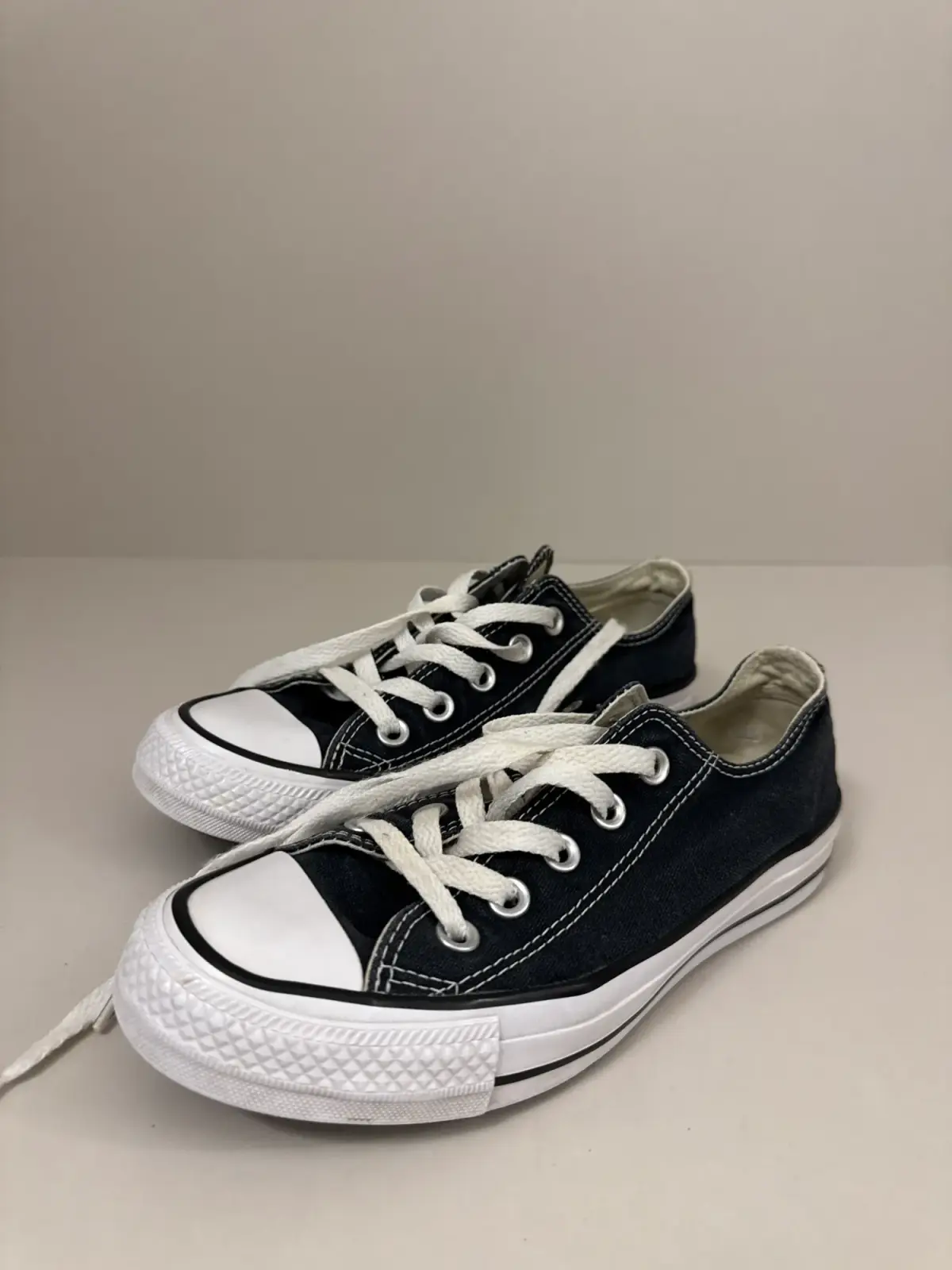 Crne Converse patike – 35