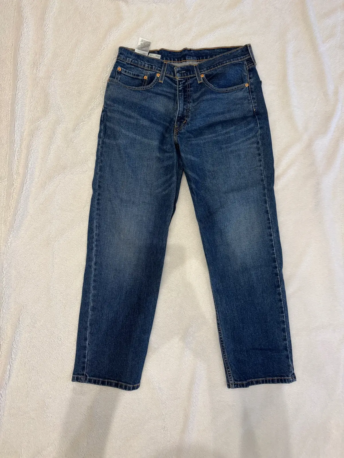 Levis muske farmerke W34 L30 tamno plave